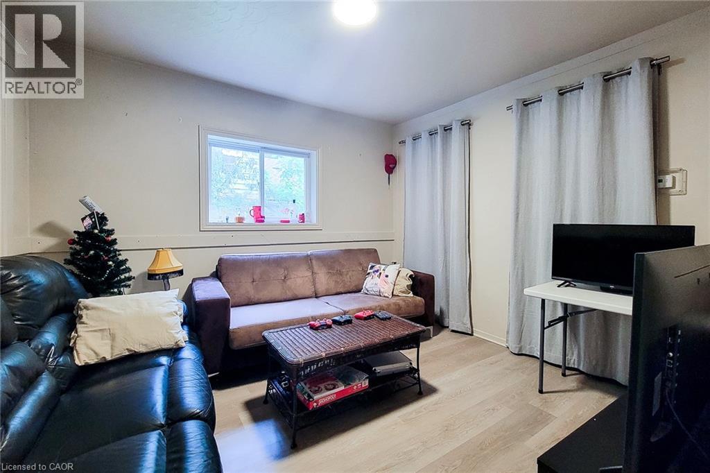 7 Norfolk Street N, Hamilton, Ontario  L8S 3J9 - Photo 10 - 40838972