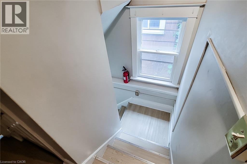 7 Norfolk Street N, Hamilton, Ontario  L8S 3J9 - Photo 21 - 40838972