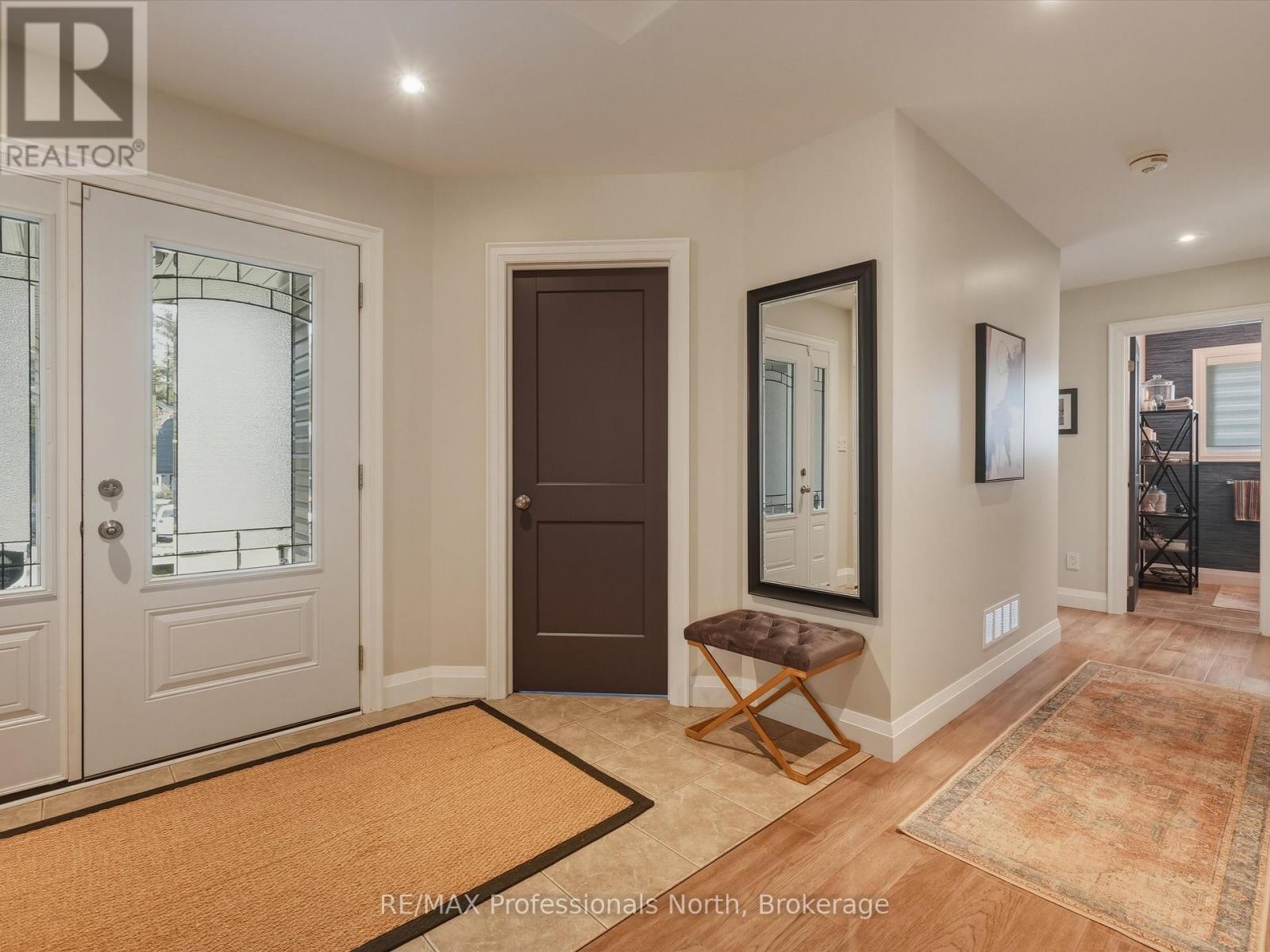 188 Vel-Dor Crescent, Bracebridge, Ontario  P1L 1J4 - Photo 3 - X13463466