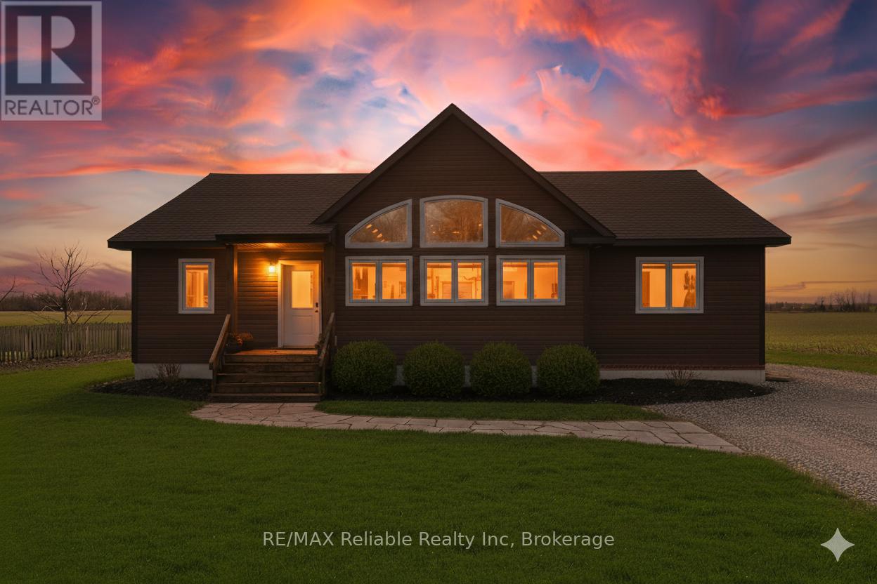 43841 Cranbrook Road, Huron East, Ontario  N0G 1H0 - Photo 3 - X13463892