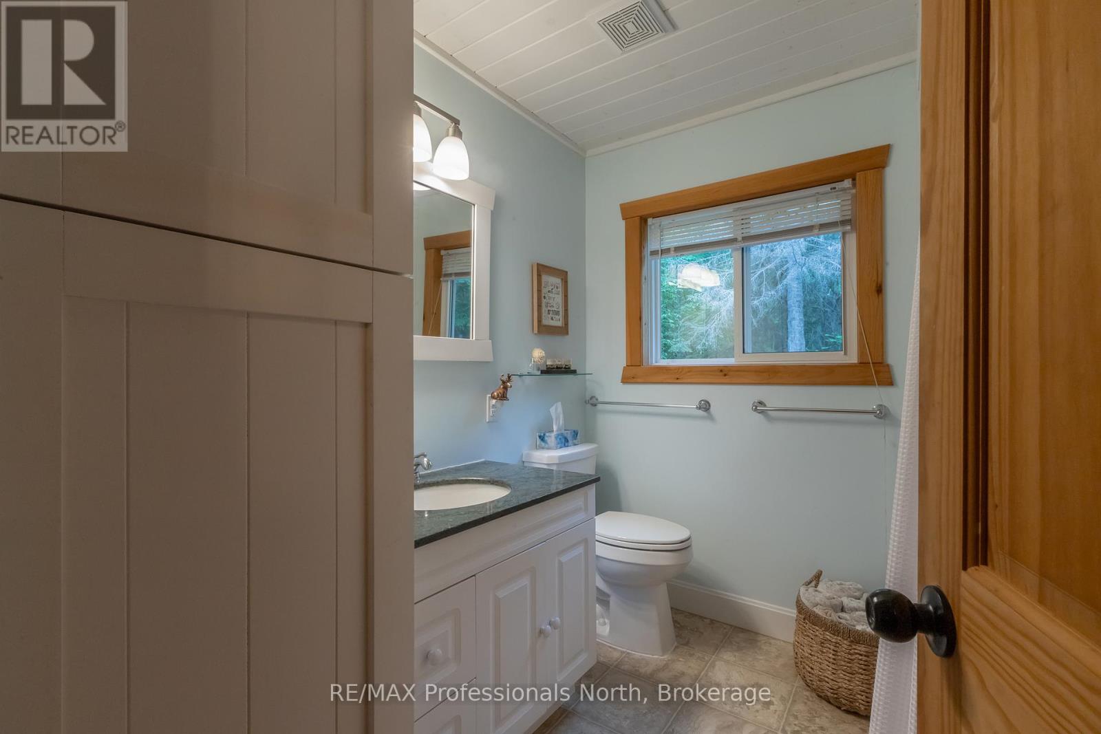 1628 Boshkung Lake Road, Algonquin Highlands, Ontario  K0M 1J1 - Photo 17 - X13463946
