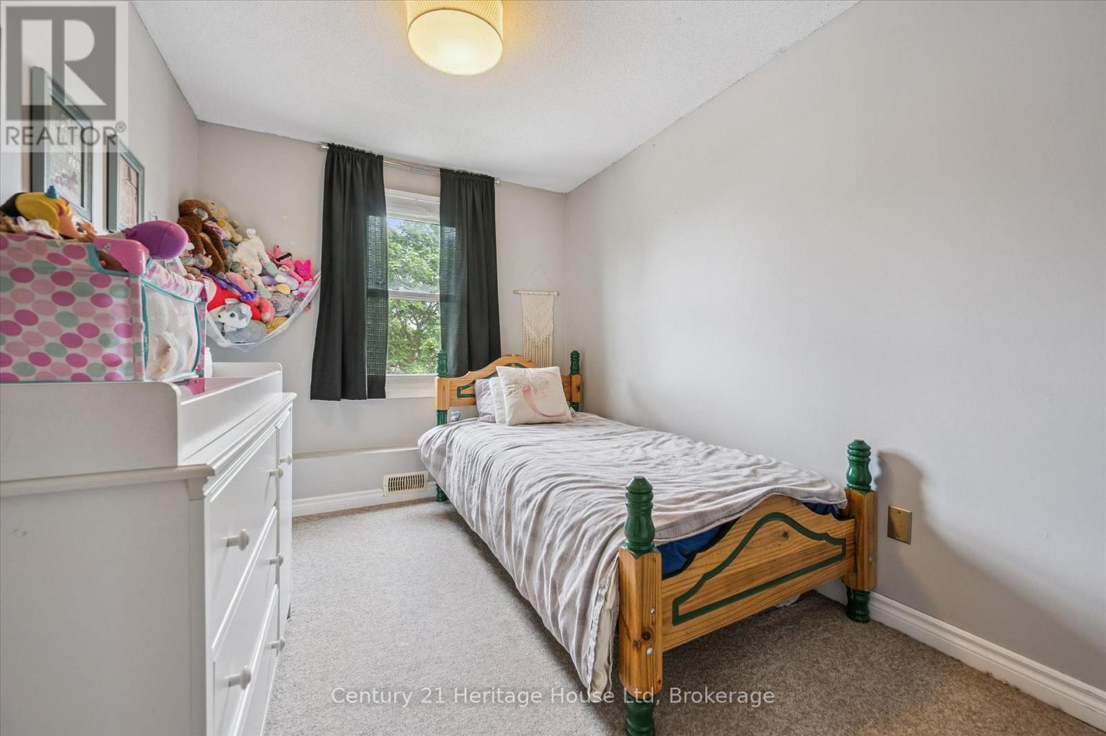 279 Strathallan Street, Centre Wellington, Ontario  N1M 3L6 - Photo 21 - X13463982