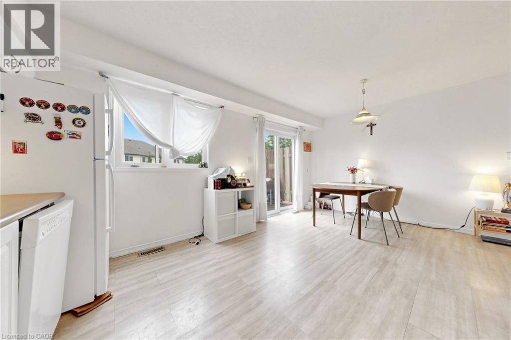 110 Activa Avenue Unit# A5, Kitchener, Ontario  N2E 4K4 - Photo 11 - 40841312