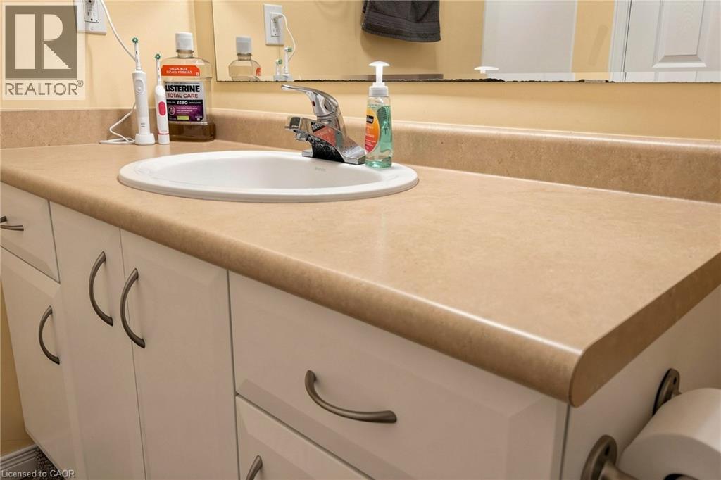 110 Activa Avenue Unit# A5, Kitchener, Ontario  N2E 4K4 - Photo 32 - 40841312