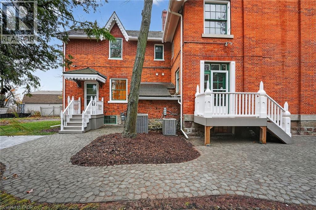 262 Main Street W, Grimsby, Ontario  L3M 1S4 - Photo 17 - 40840942