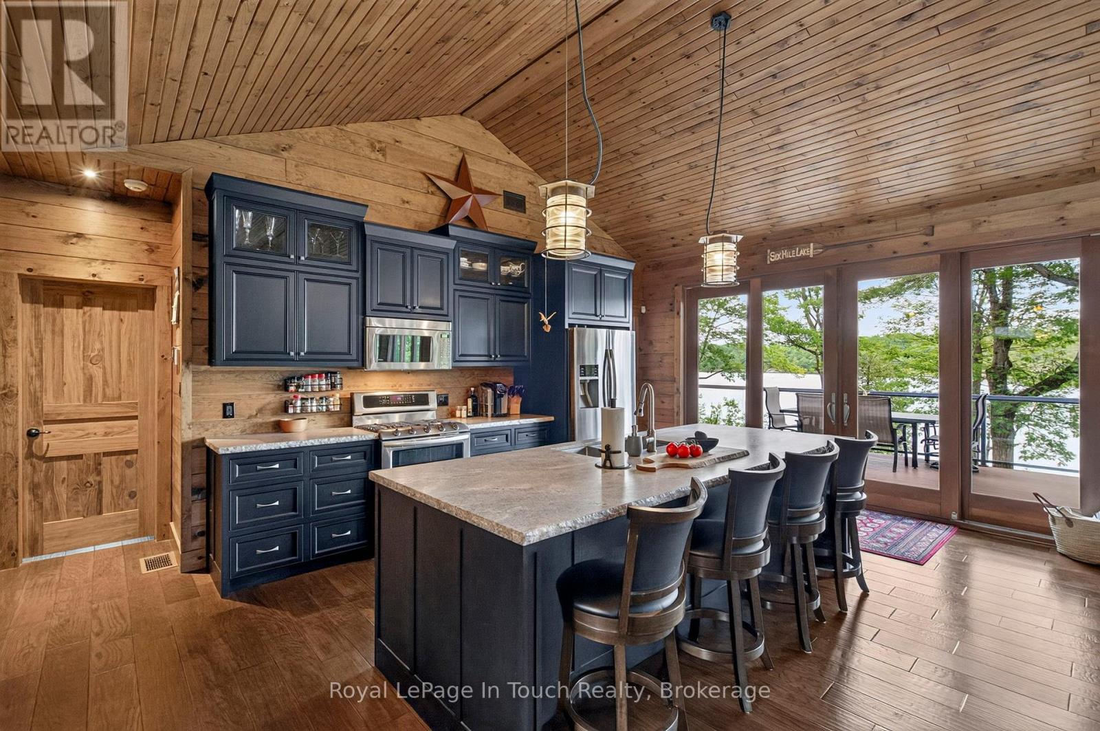 257 Big Rock Road, Georgian Bay, Ontario  L0K 1S0 - Photo 13 - X13464484