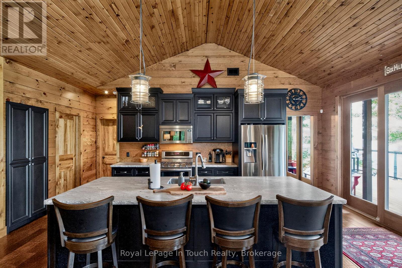 257 Big Rock Road, Georgian Bay, Ontario  L0K 1S0 - Photo 14 - X13464484