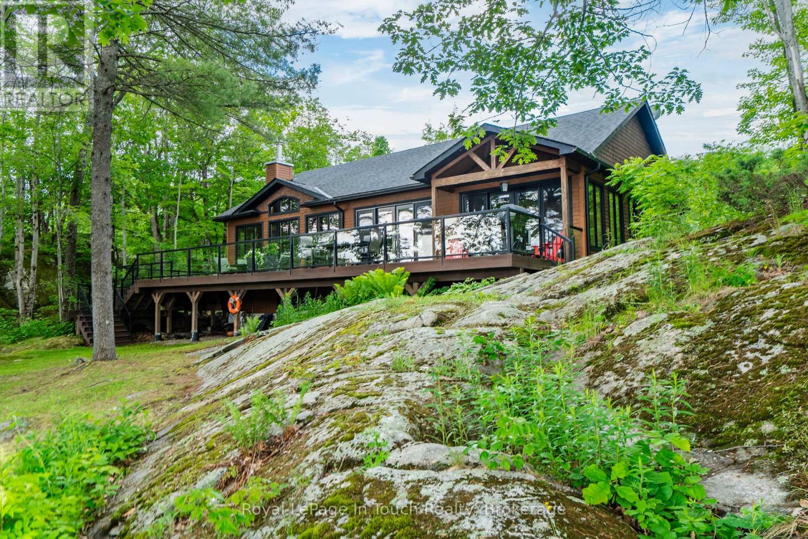 257 Big Rock Road, Georgian Bay, Ontario  L0K 1S0 - Photo 2 - X13464484