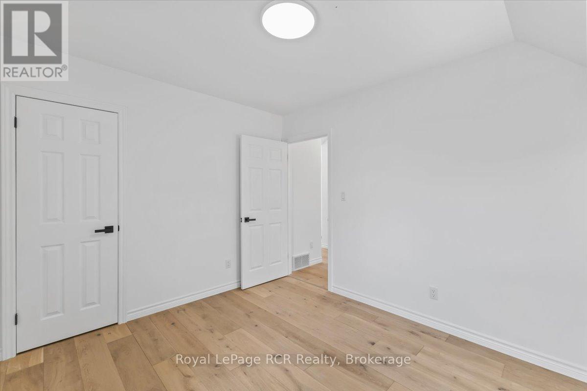 503 10th Avenue, Hanover, Ontario  N4N 2P2 - Photo 25 - X13464498