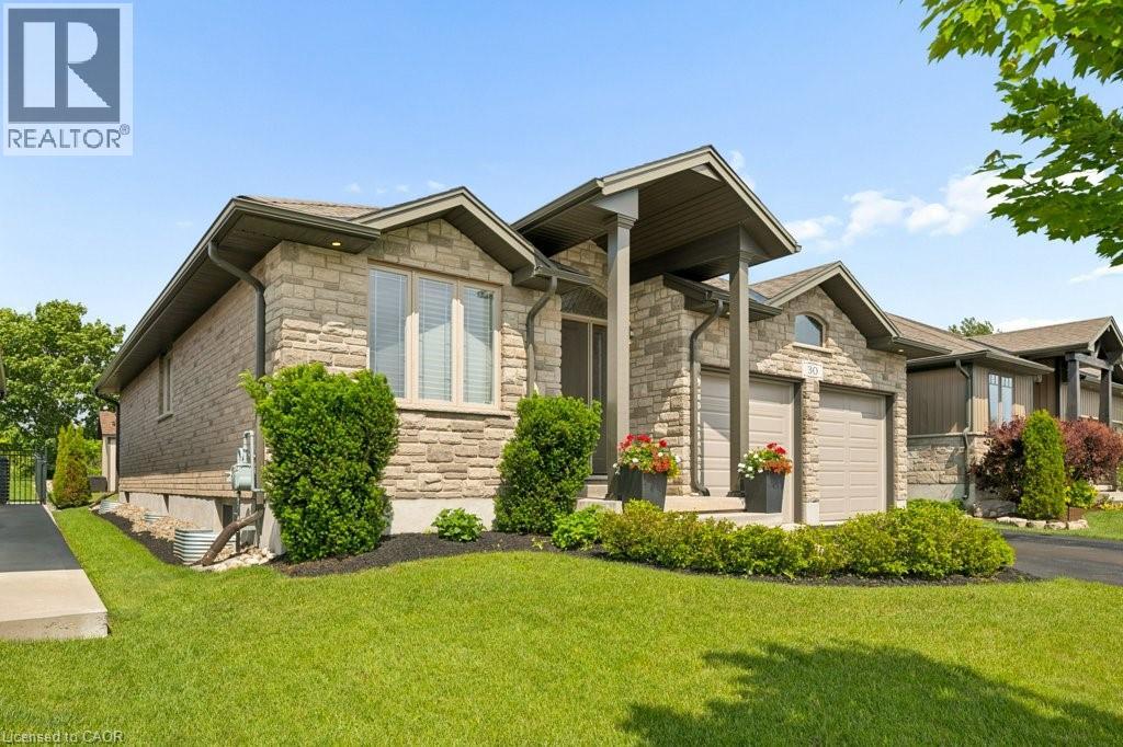 30 Duncan Court, Fergus, Ontario  N1M 0E9 - Photo 4 - 40837916