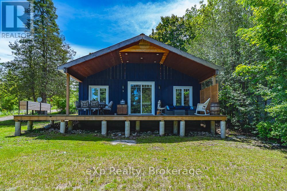 141 Wilson Drive, Georgian Bluffs, Ontario  N0H 2T0 - Photo 2 - X13464666