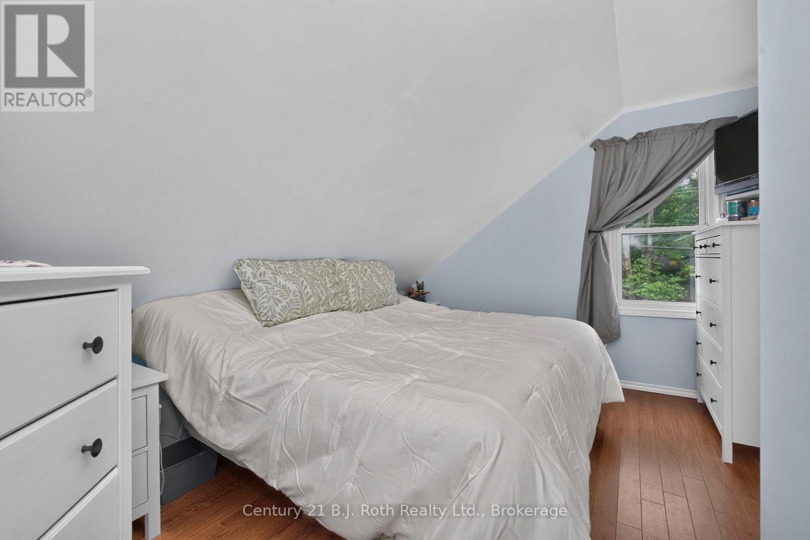 21 Maple Street, Tay, Ontario  L0K 2A0 - Photo 25 - S13464912