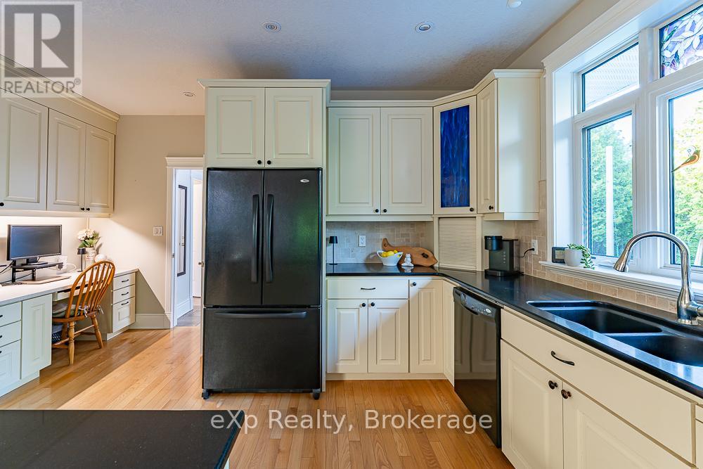 141 Bay Street, South Bruce Peninsula, Ontario  N0H 2T0 - Photo 27 - X13465160