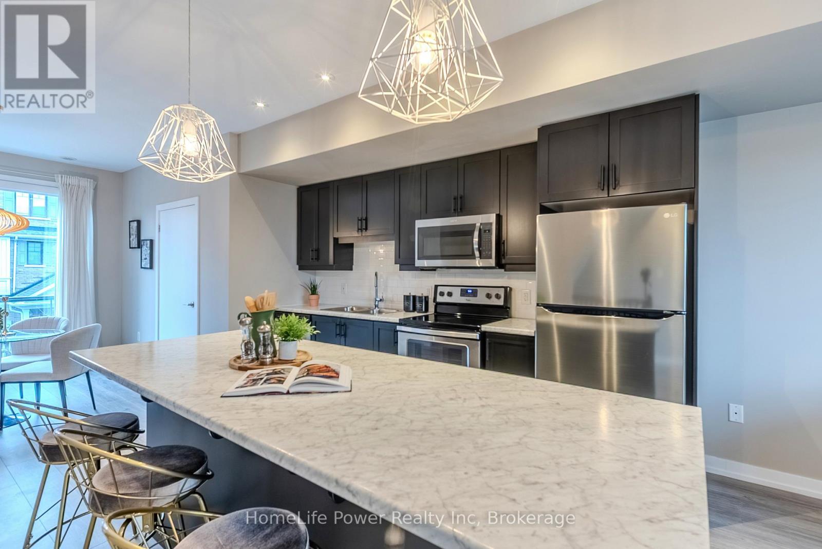 79 Esplanade Lane, Grimsby, Ontario  L3M 0H2 - Photo 11 - X13465216