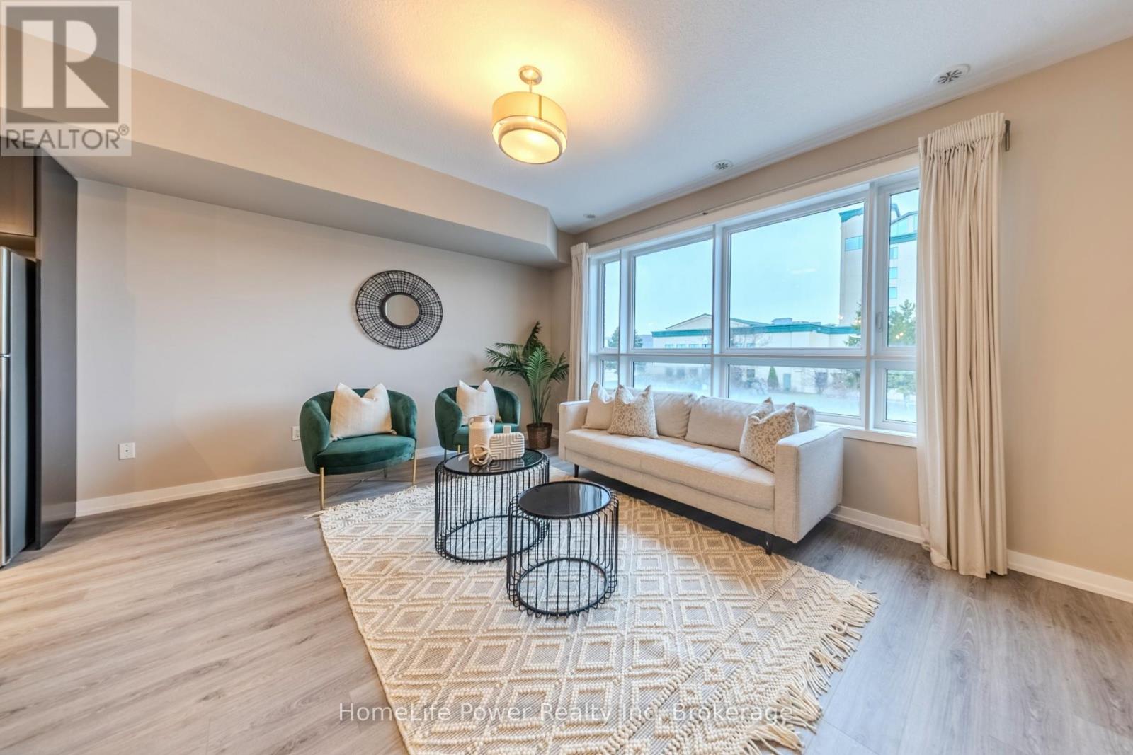 79 Esplanade Lane, Grimsby, Ontario  L3M 0H2 - Photo 6 - X13465216