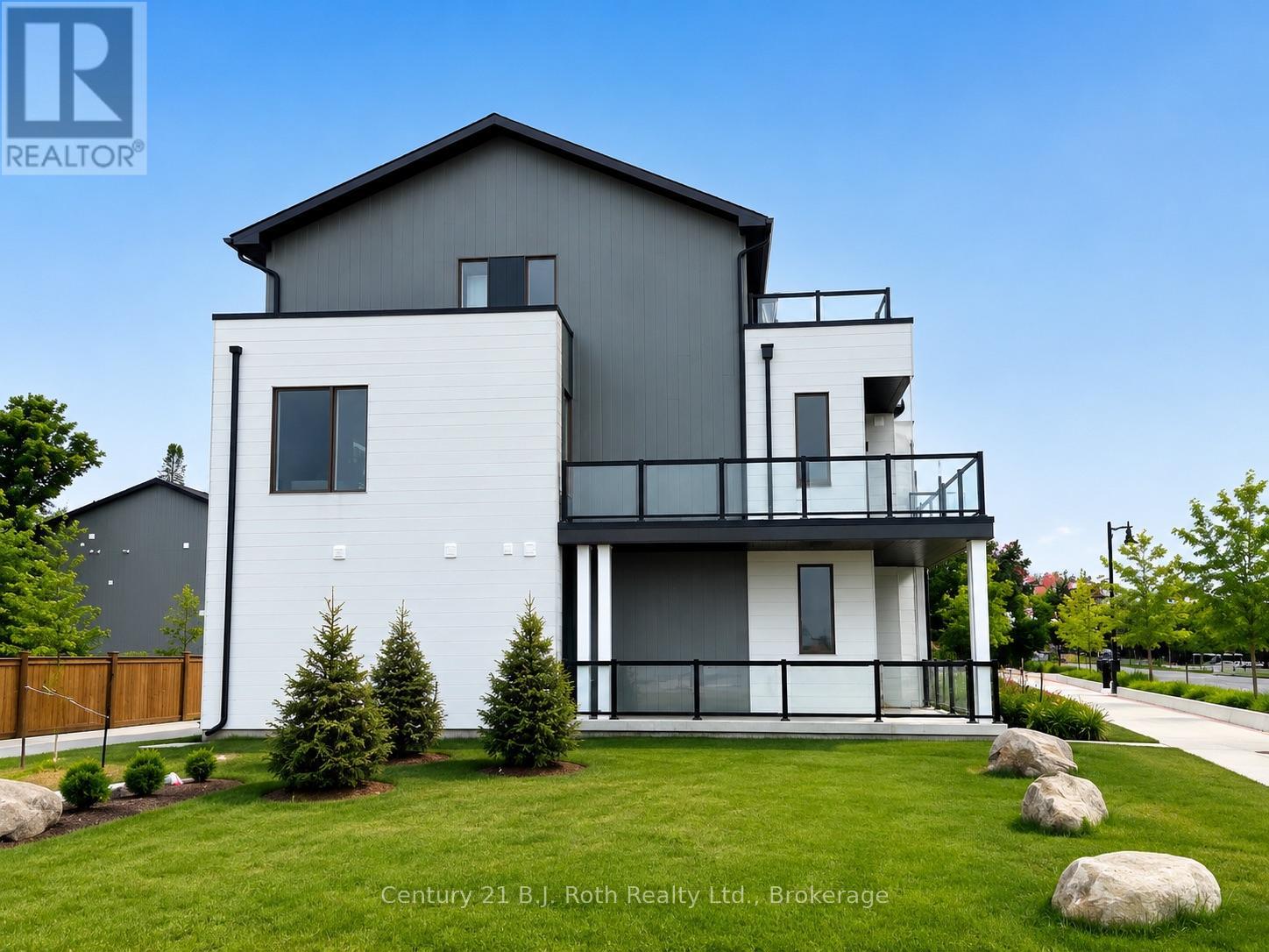 81 Lightfoot Drive, Orillia, Ontario  L3V 7L8 - Photo 2 - S13465452
