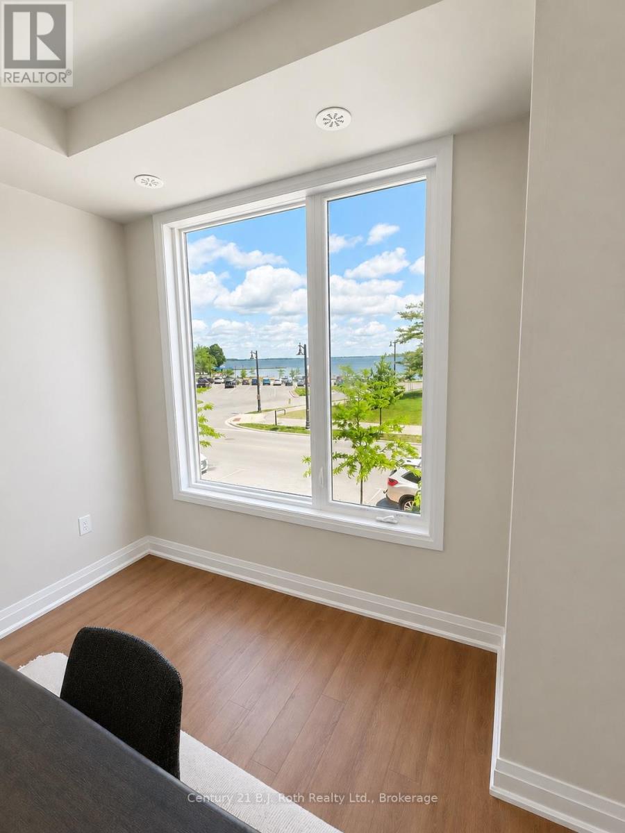 81 Lightfoot Drive, Orillia, Ontario  L3V 7L8 - Photo 5 - S13465452