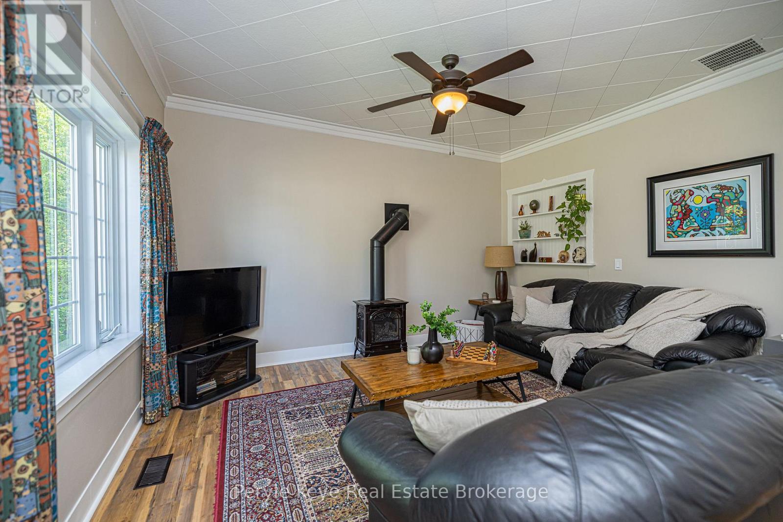 14 Milton Street, Bracebridge, Ontario  P1L 1G8 - Photo 12 - X13465600