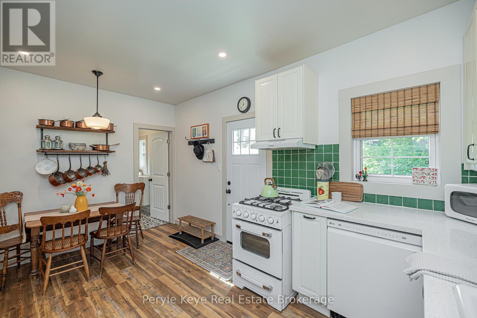 14 Milton Street, Bracebridge, Ontario  P1L 1G8 - Photo 19 - X13465600
