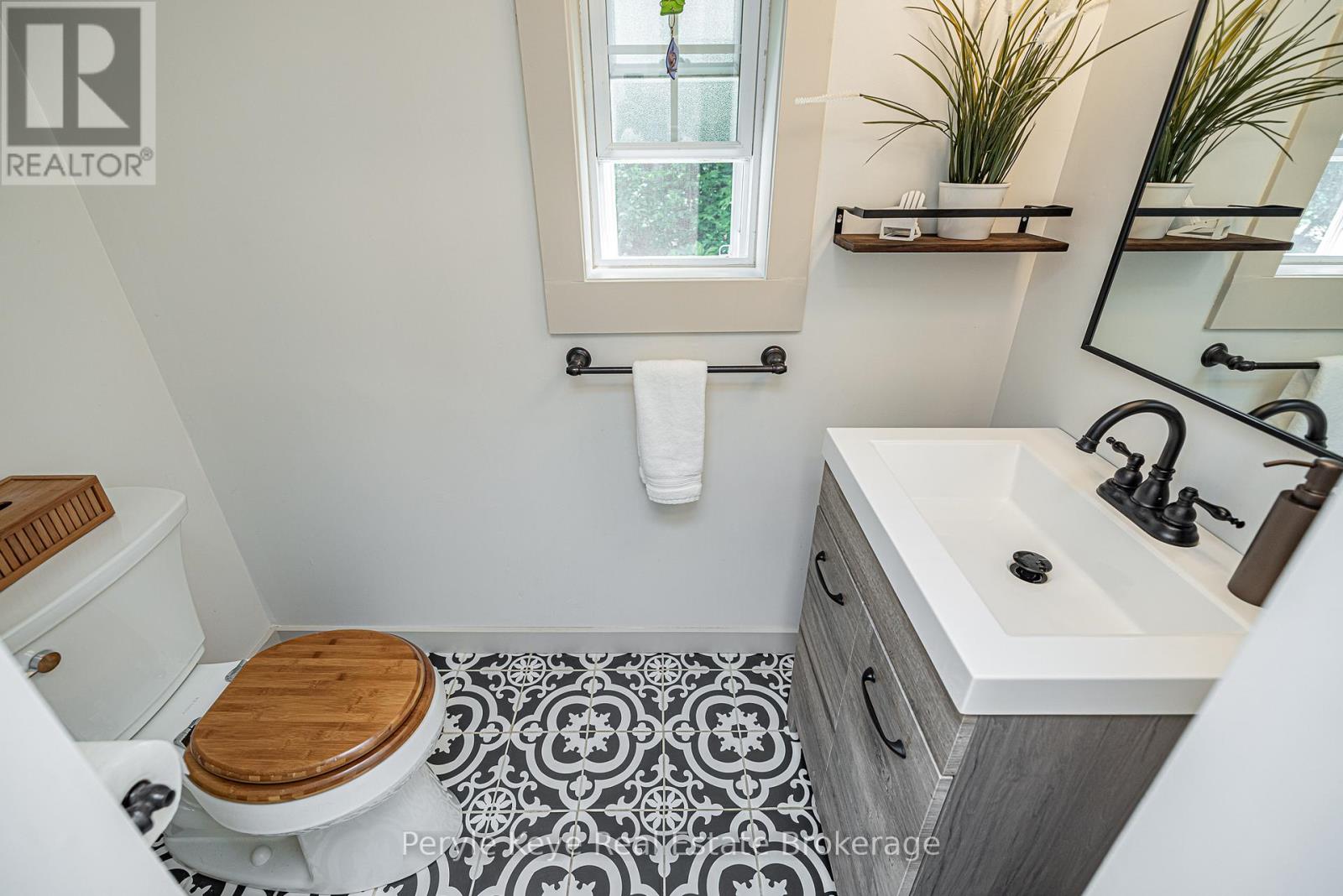 14 Milton Street, Bracebridge, Ontario  P1L 1G8 - Photo 22 - X13465600