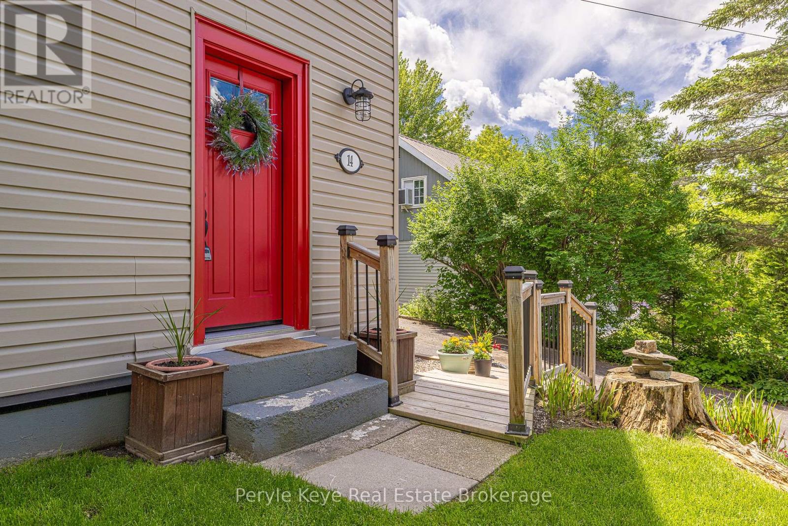 14 Milton Street, Bracebridge, Ontario  P1L 1G8 - Photo 7 - X13465600
