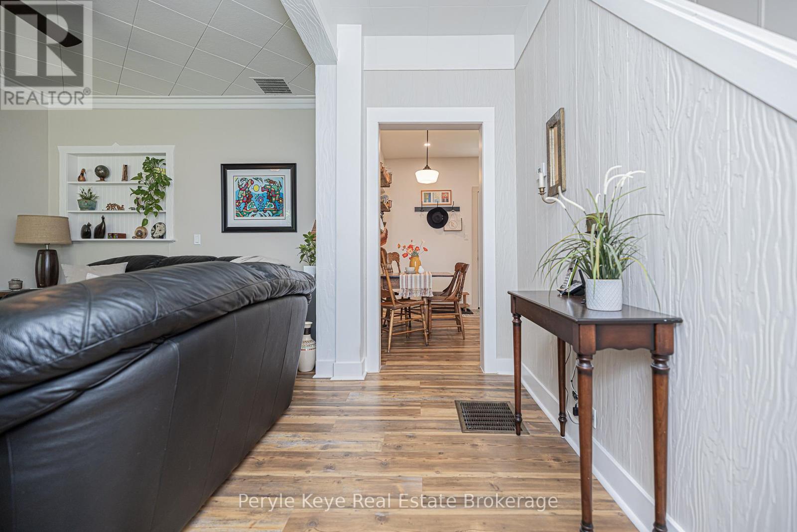 14 Milton Street, Bracebridge, Ontario  P1L 1G8 - Photo 9 - X13465600