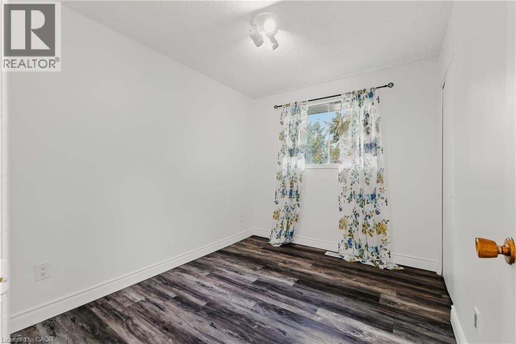 310 Southill Drive, Kitchener, Ontario  N2A 2R1 - Photo 9 - 40841186