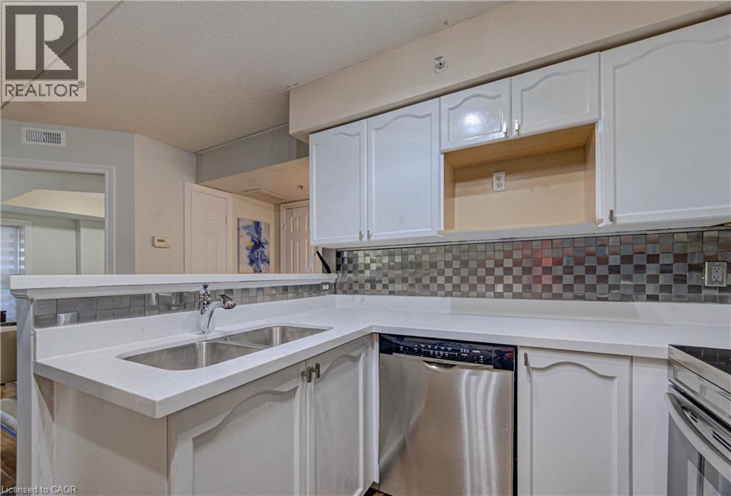1490 Bishops Gate Unit# 106, Oakville, Ontario  L6M 4N3 - Photo 12 - 40841373