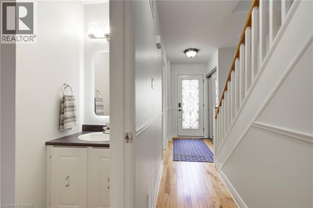 336 Queen Street S Unit# 14, Mississauga, Ontario  L5M 1M2 - Photo 6 - 40841239