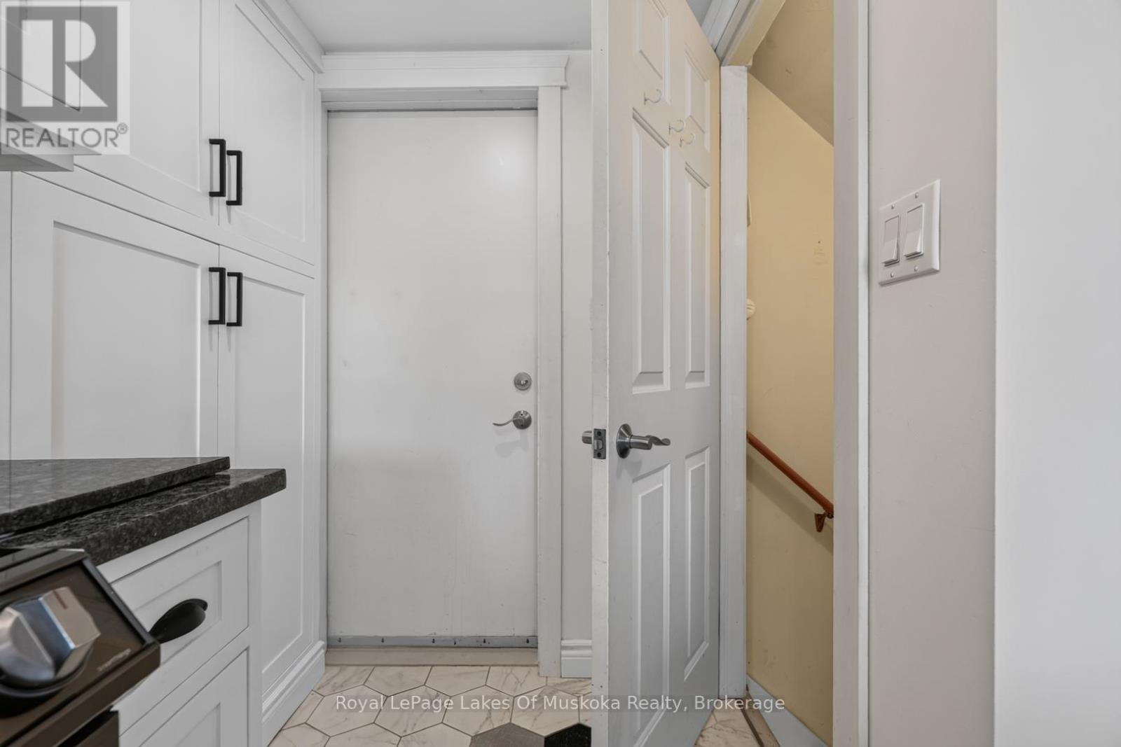 19 John Street, Huntsville, Ontario  P1H 1H2 - Photo 20 - X13465822