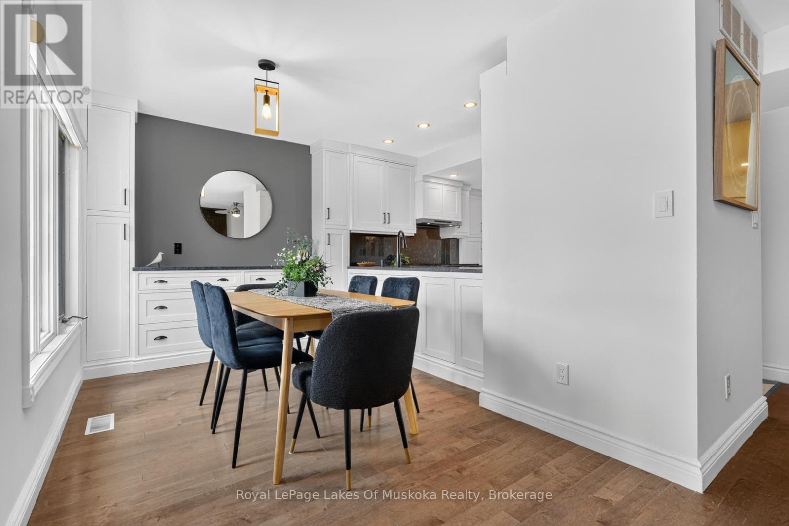 19 John Street, Huntsville, Ontario  P1H 1H2 - Photo 9 - X13465822