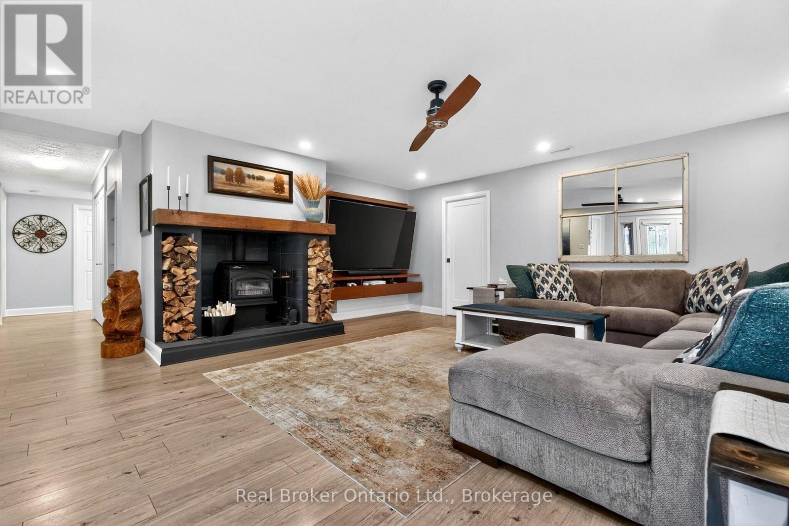 2307 Somers Boulevard, Innisfil, Ontario  L9S 2E8 - Photo 10 - N13465890