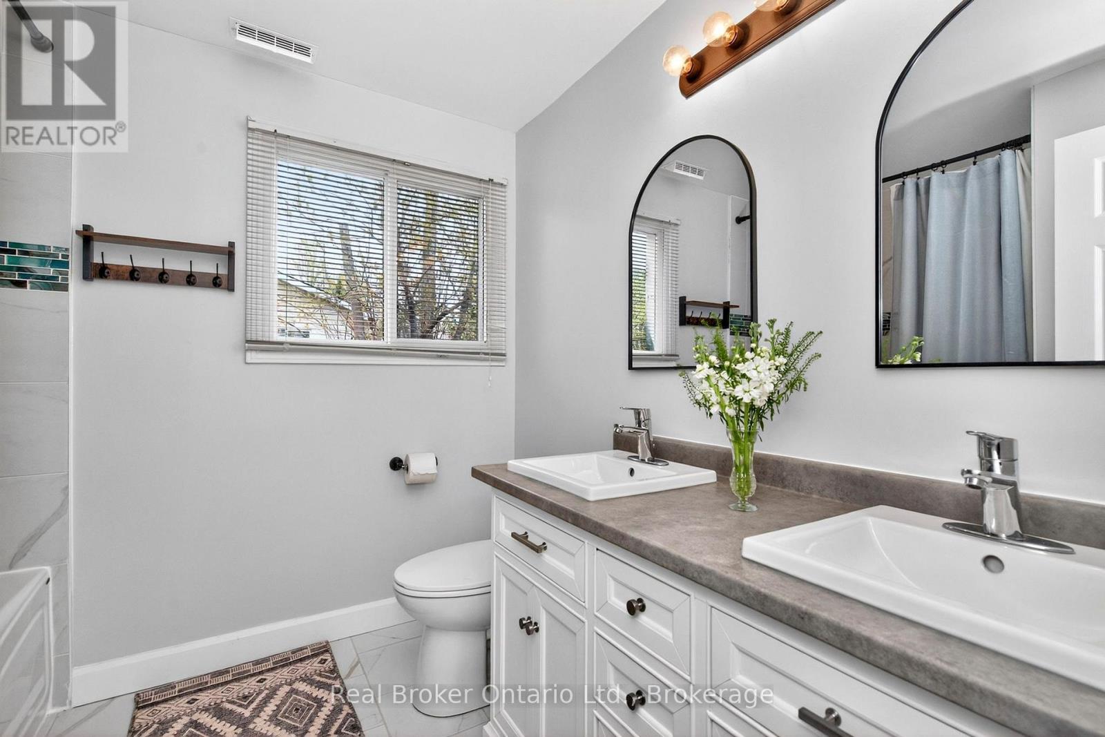 2307 Somers Boulevard, Innisfil, Ontario  L9S 2E8 - Photo 16 - N13465890