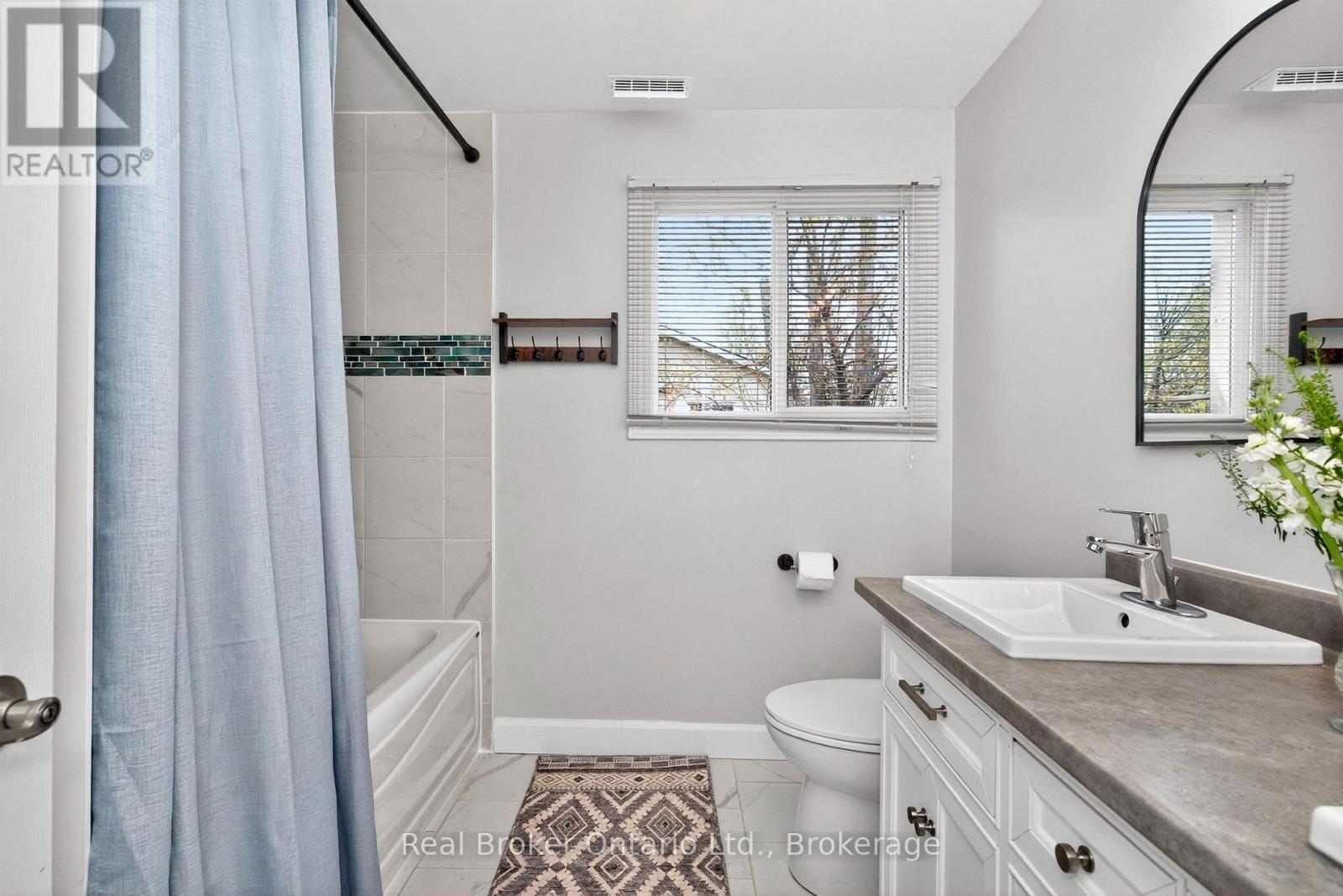 2307 Somers Boulevard, Innisfil, Ontario  L9S 2E8 - Photo 17 - N13465890