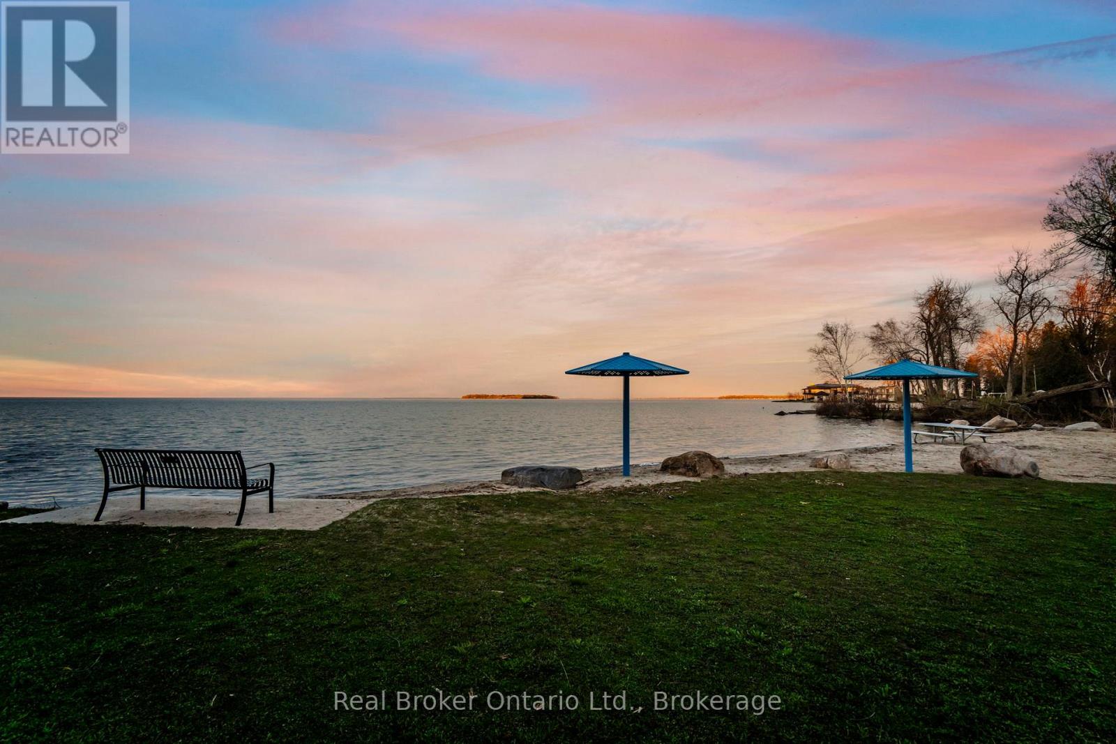 2307 Somers Boulevard, Innisfil, Ontario  L9S 2E8 - Photo 2 - N13465890