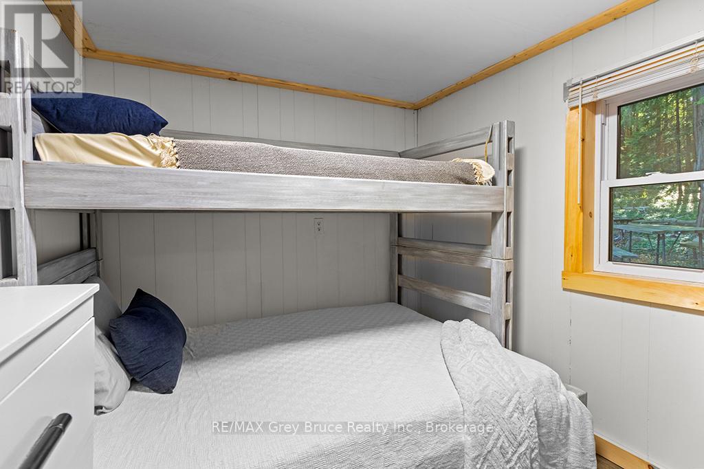 609 Stokes Bay Road, Northern Bruce Peninsula, Ontario  N0H 2M0 - Photo 16 - X13465936