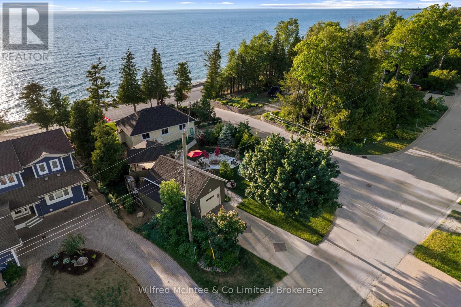 43 Fenton Drive, Saugeen Shores, Ontario  N0H 2C5 - Photo 2 - X13466044