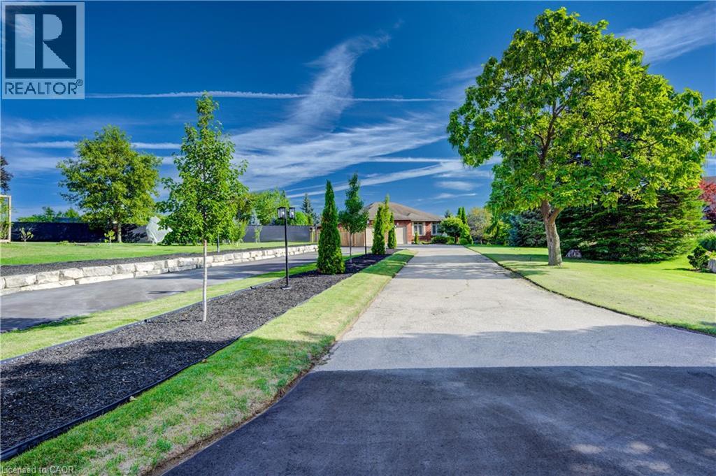 11 Cecil Kennedy Court, Petersburg, Ontario  N3A 4H9 - Photo 4 - 40841088
