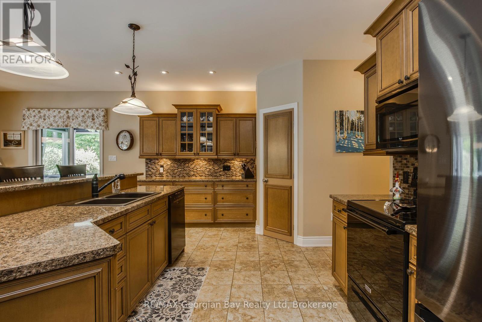 390 Puddicombe Road, Midland, Ontario  L4R 5G7 - Photo 21 - S13466154