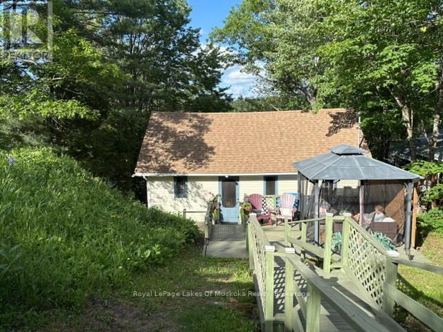 1029 Sprunt Lane, Gravenhurst, Ontario  P1P 0A3 - Photo 2 - X13466164