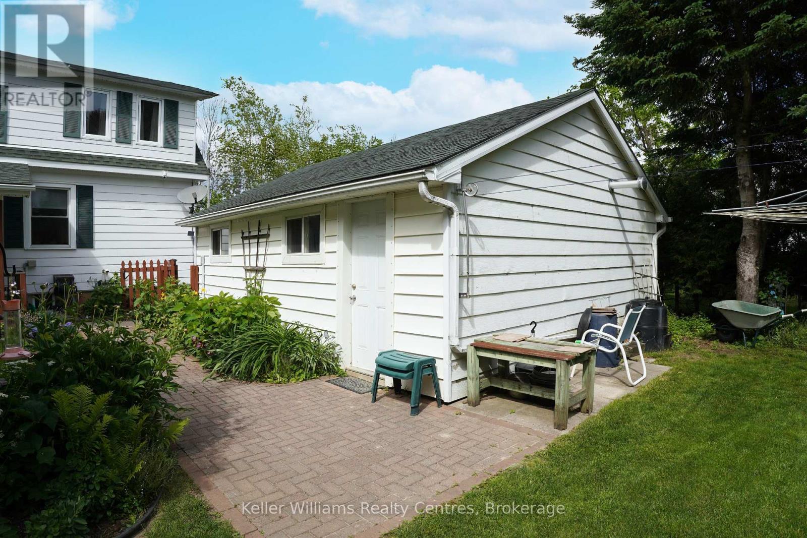 880 16th Street W, Georgian Bluffs, Ontario  N4K 6V5 - Photo 43 - X13466252