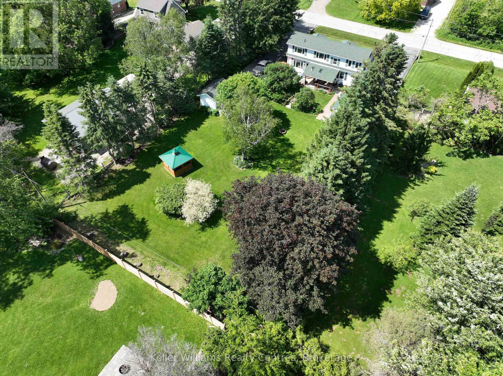 880 16th Street W, Georgian Bluffs, Ontario  N4K 6V5 - Photo 8 - X13466252