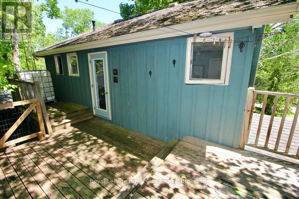 11 Shoreline Drive, Northern Bruce Peninsula, Ontario  N0H 1Z0 - Photo 32 - X13466318