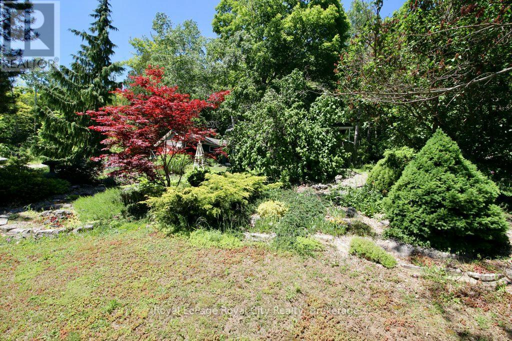 11 Shoreline Drive, Northern Bruce Peninsula, Ontario  N0H 1Z0 - Photo 41 - X13466318