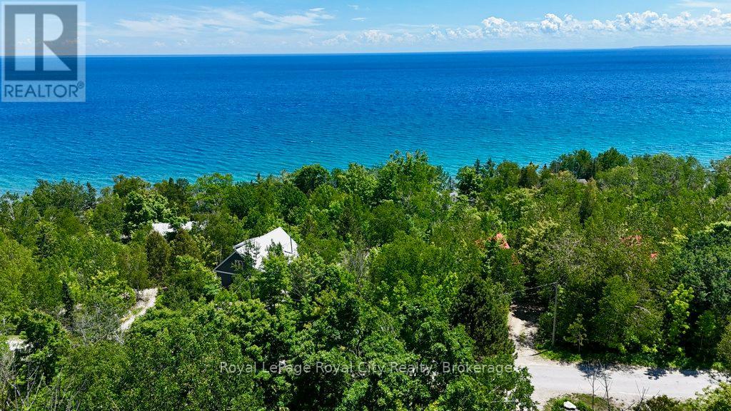 11 Shoreline Drive, Northern Bruce Peninsula, Ontario  N0H 1Z0 - Photo 46 - X13466318