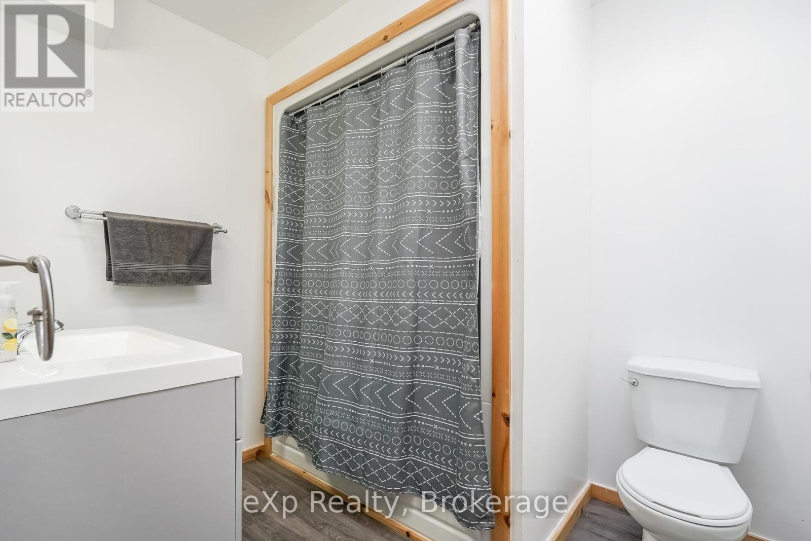 1483 Highway 6, South Bruce Peninsula, Ontario  N0H 2T0 - Photo 45 - X13466340