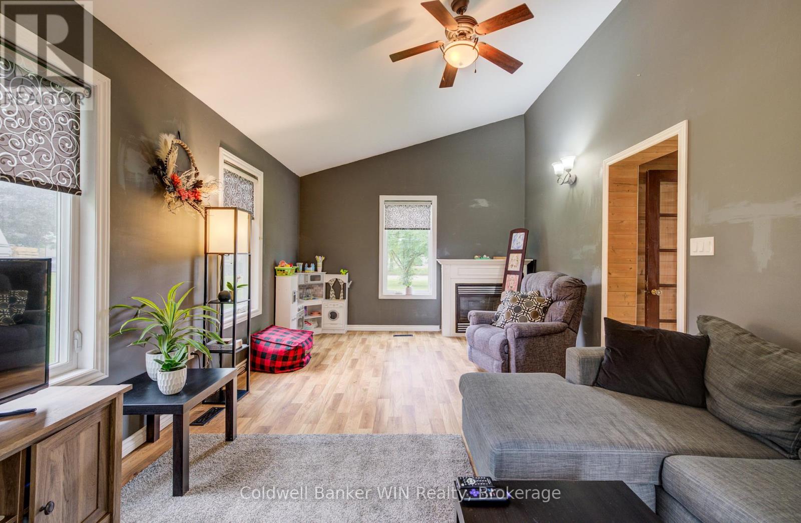 455 Durham Street W, Wellington North, Ontario  N0G 2L1 - Photo 18 - X13466350