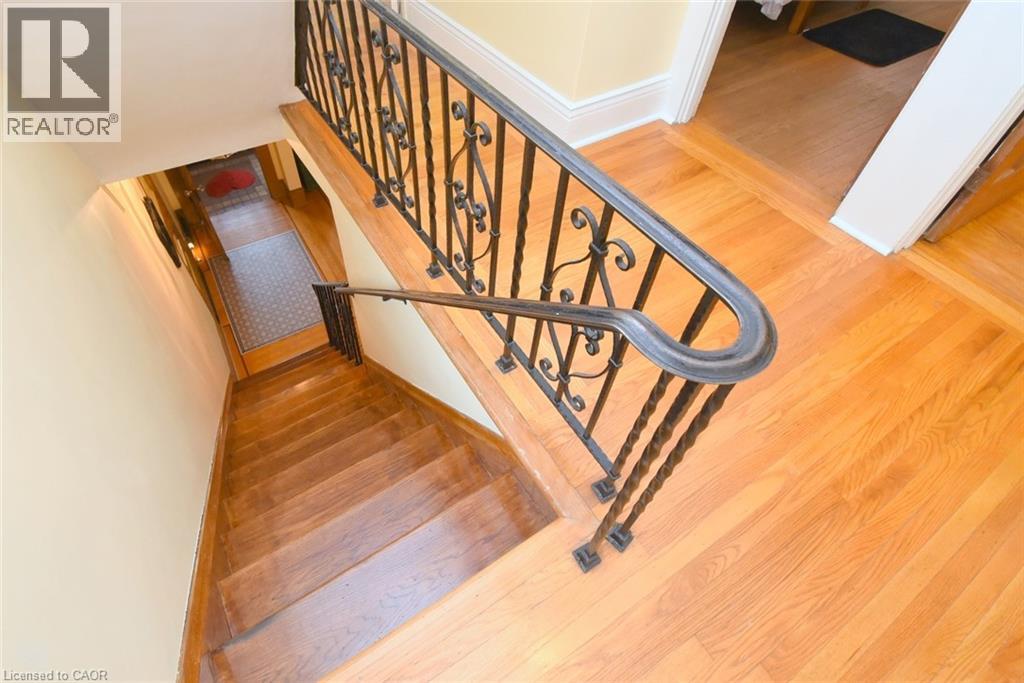 28 St Clair Avenue, Hamilton, Ontario  L8M 2N3 - Photo 19 - 40841321