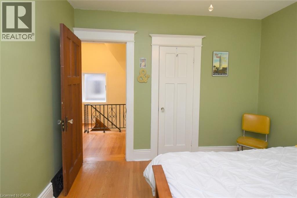 28 St Clair Avenue, Hamilton, Ontario  L8M 2N3 - Photo 29 - 40841321