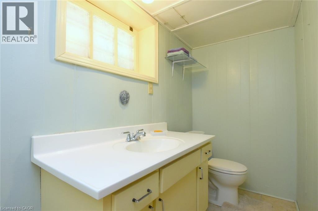 28 St Clair Avenue, Hamilton, Ontario  L8M 2N3 - Photo 35 - 40841321